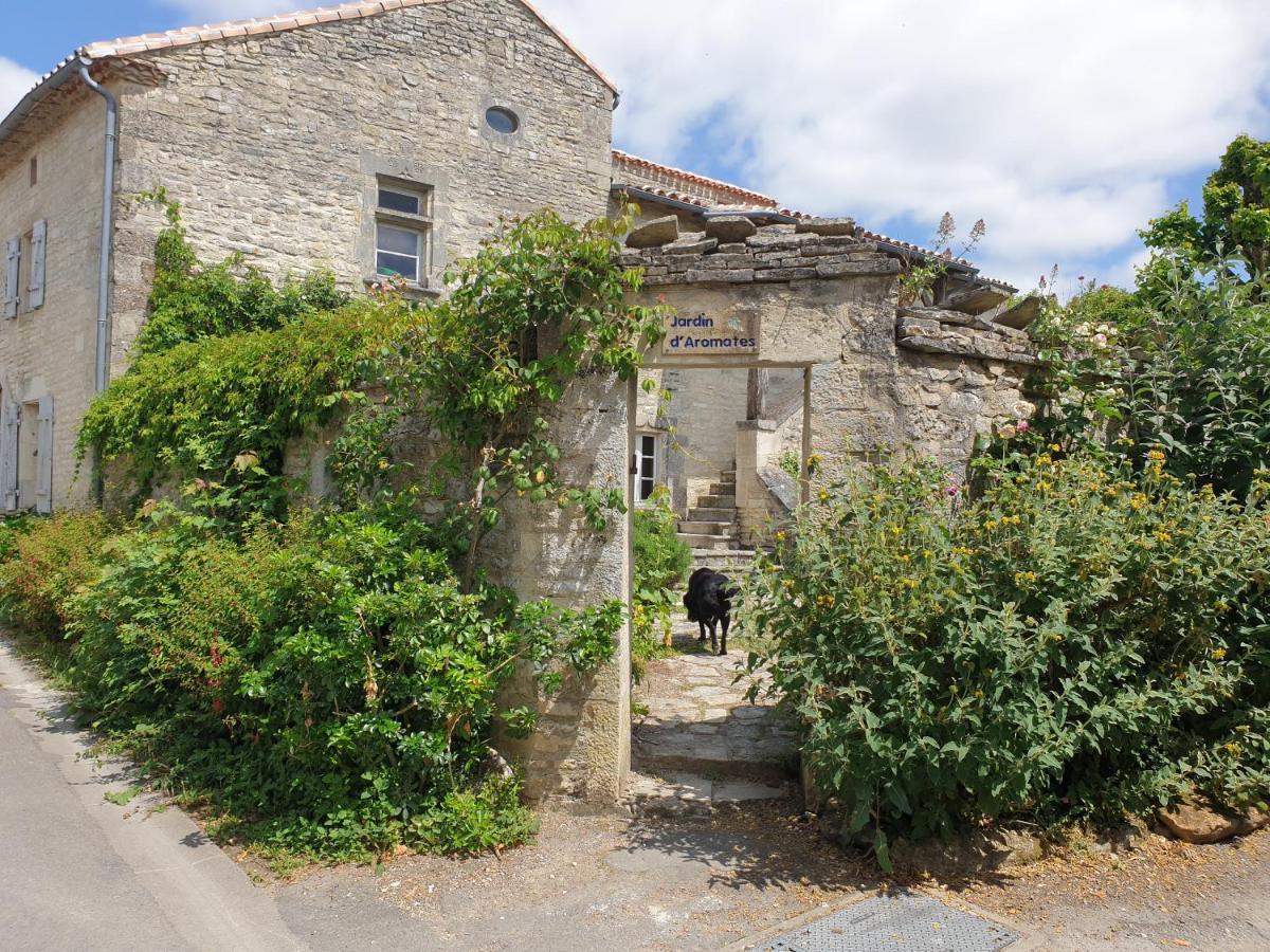 Tusson Chambres D'Hotes Charente Dış mekan fotoğraf
