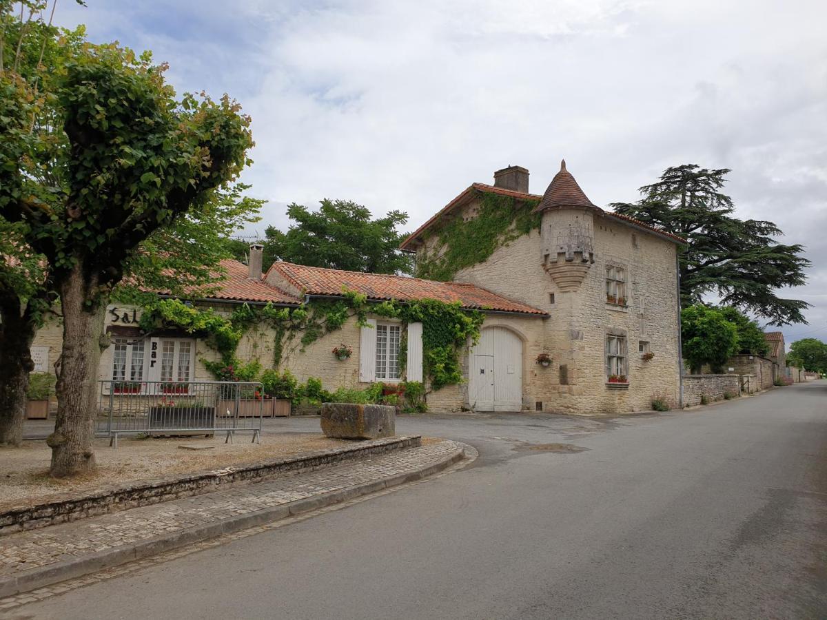 Tusson Chambres D'Hotes Charente Dış mekan fotoğraf